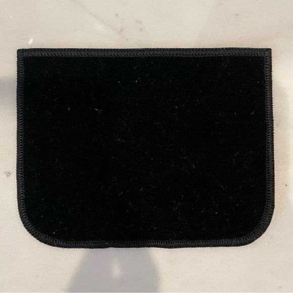 Chanel Pouch - Picture 2 of 2